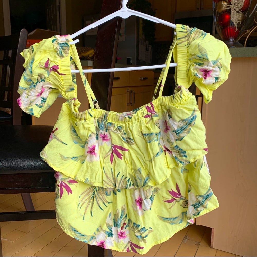 Hollister Green Top Size S